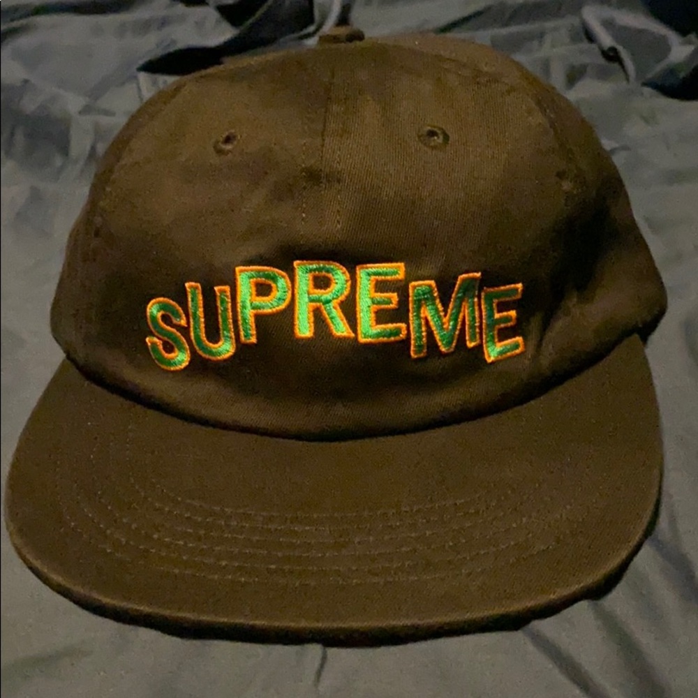 Supreme Arc 6 panel stepped black hat New